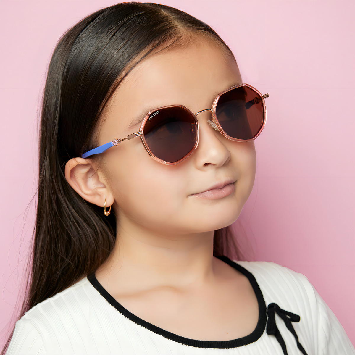 Lentes De Sol Polarizados Lens Luxe Kids Antonia Tr5129 Proteccion Uv Irregular Translucent Pink Gold/teal Pulido Marrón - Image 2