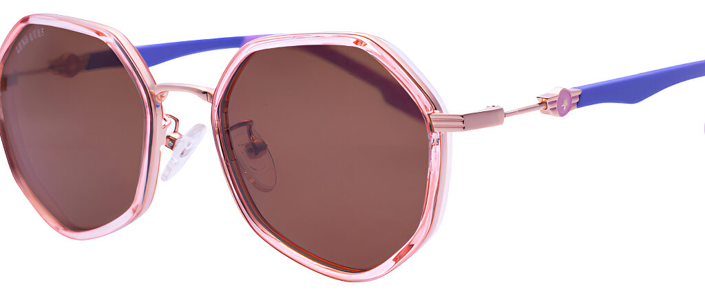 Lentes De Sol Polarizados Lens Luxe Kids Antonia Tr5129 Proteccion Uv Irregular Translucent Pink Gold/teal Pulido Marrón